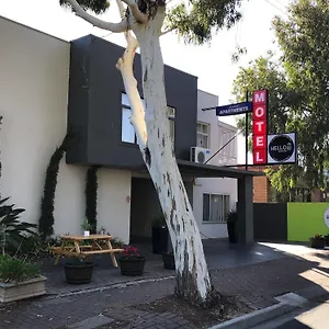 Hello And Aparthotel