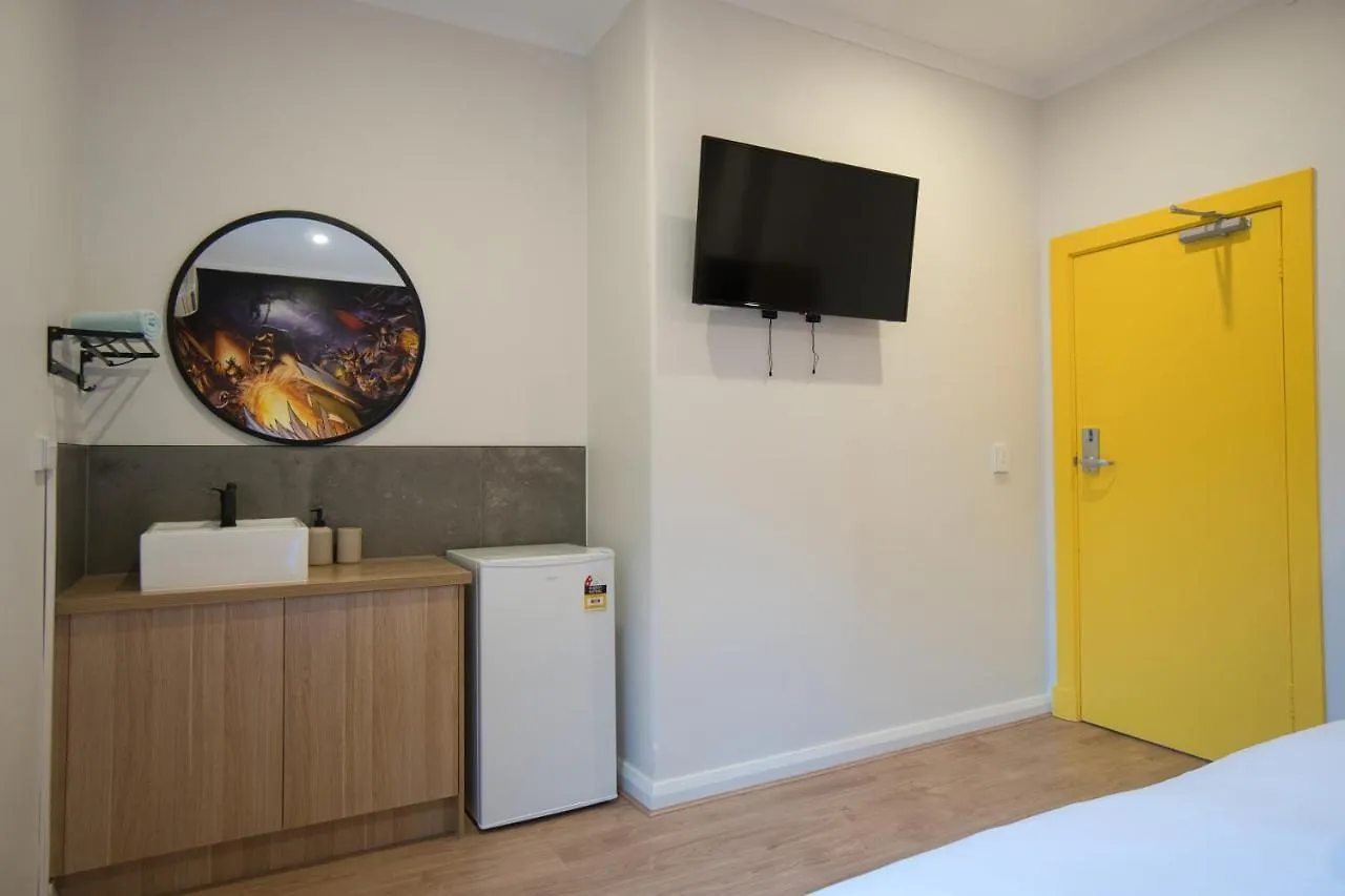 Dreamy Stays Accommodation - Private Rooms With Shared Bathrooms Adelaide Hotel